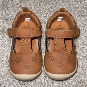 Stride Rite 360 Cheyenne T-Strap Shoe